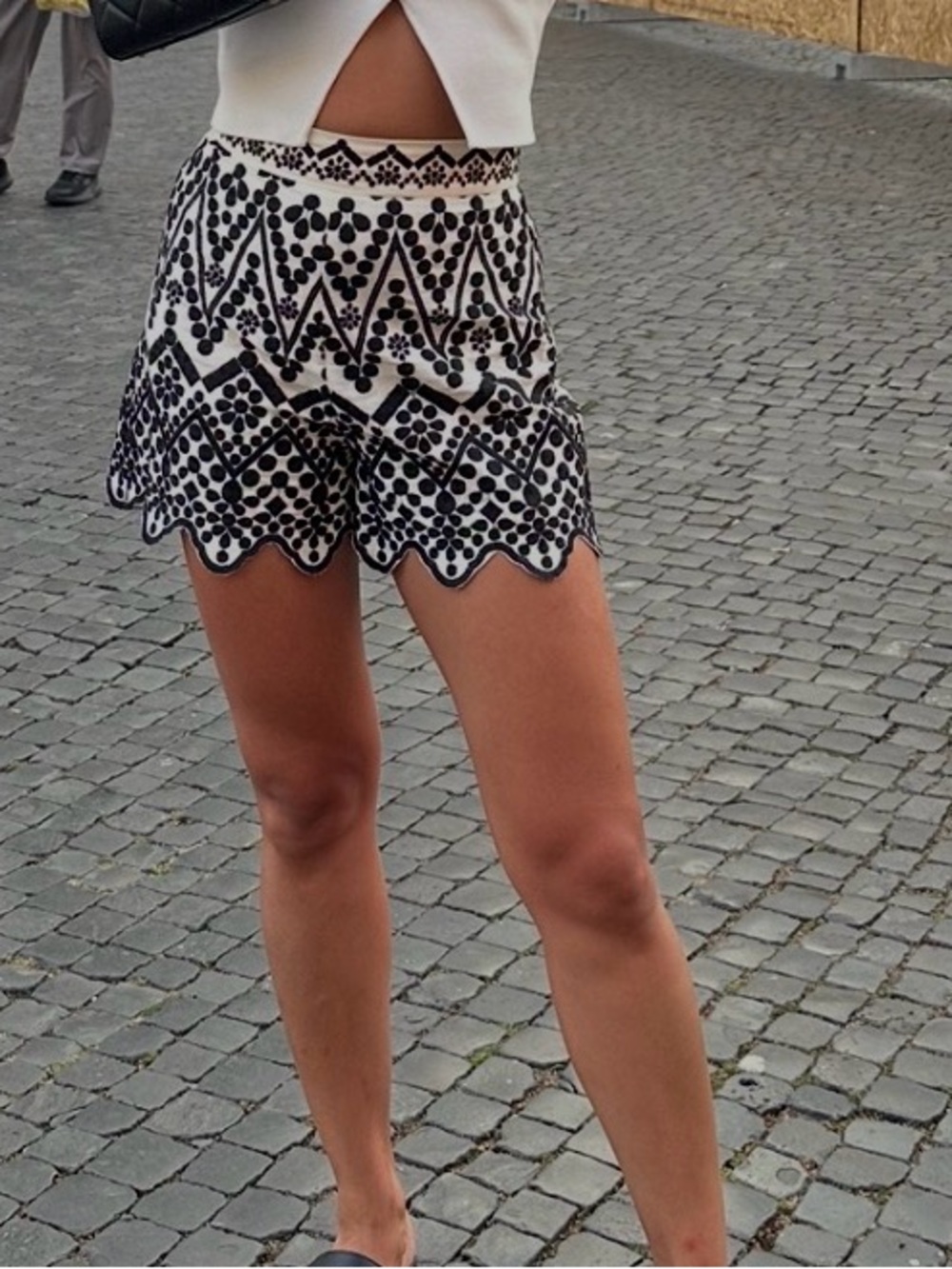 Zara Black and White Embroidered Scalloped shorts